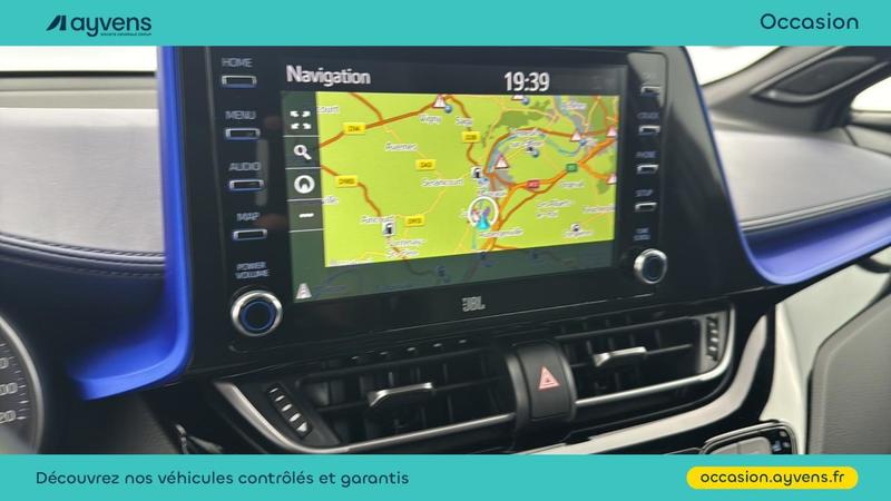 Toyota c-Hr 122h Graphic 2wd E-Cvt Mc19