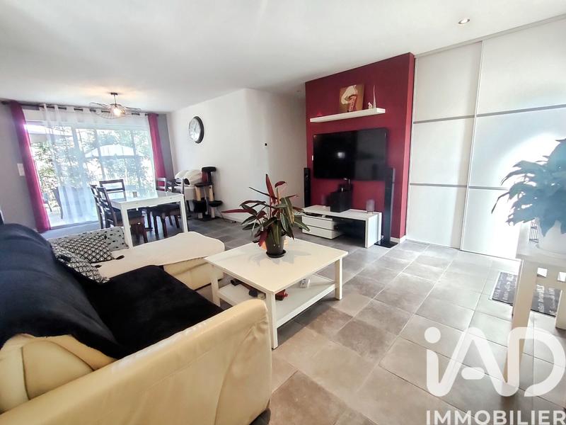 Maison - 93 m² - 4 pièces