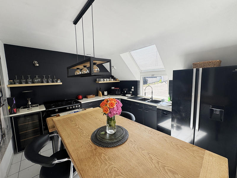 Maison - 171 m² - 7 pièces