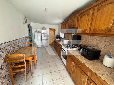 Maison de village - 96 m² - 6 pièces