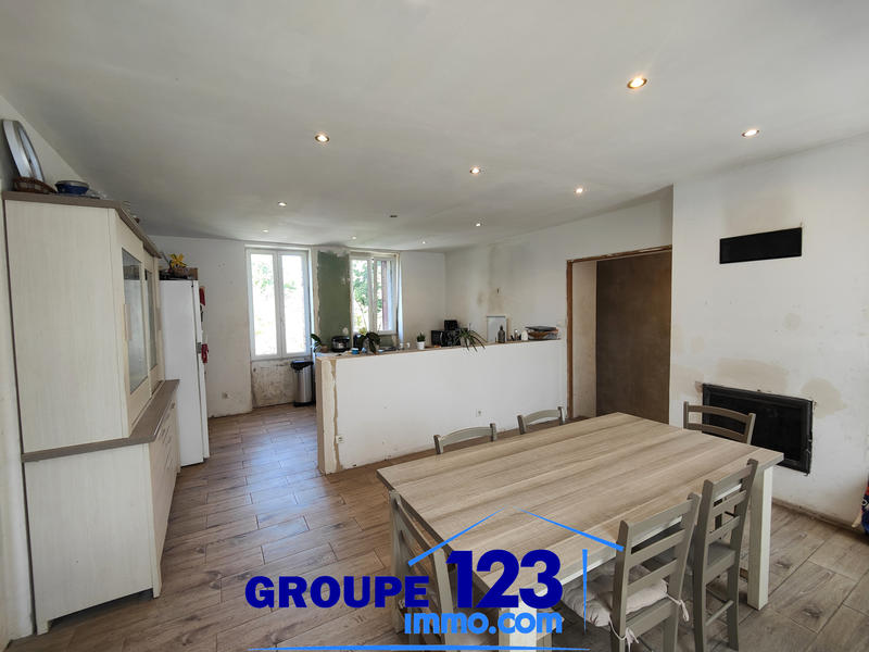 Maison - 141 m² - 5 pièces