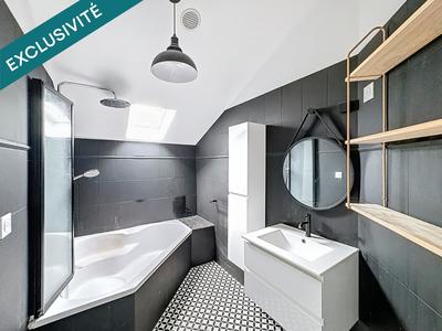 Appartement - 81 m² - 3 pièces