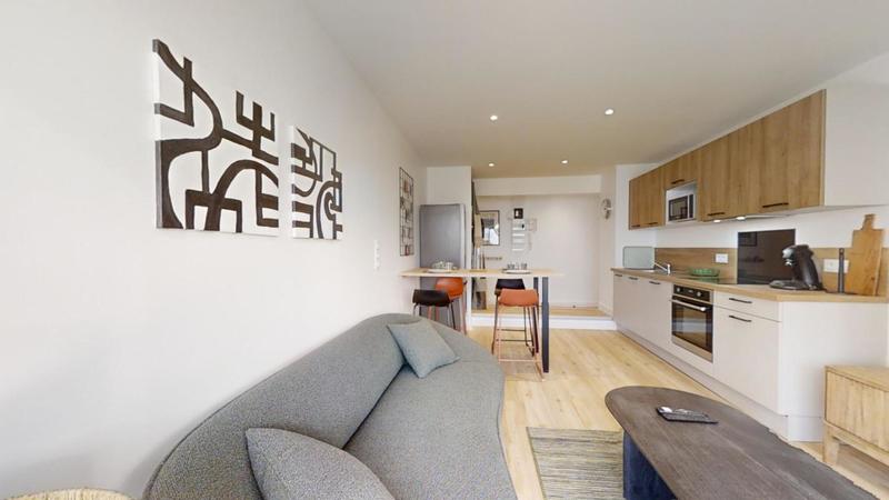 Appartement - 74 m² - 5 pièces