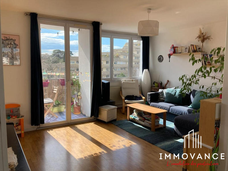 Appartement - 70 m² - 3 pièces