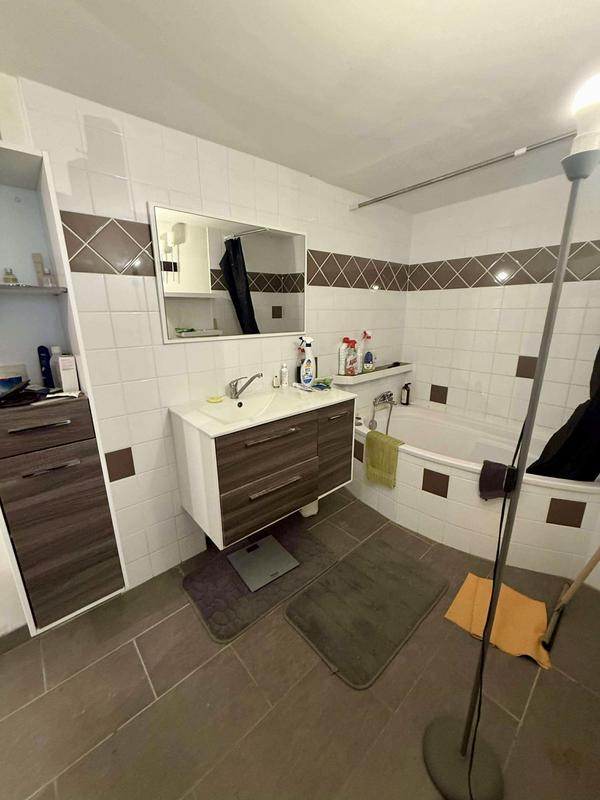 Maison - 166 m² - 4 pièces