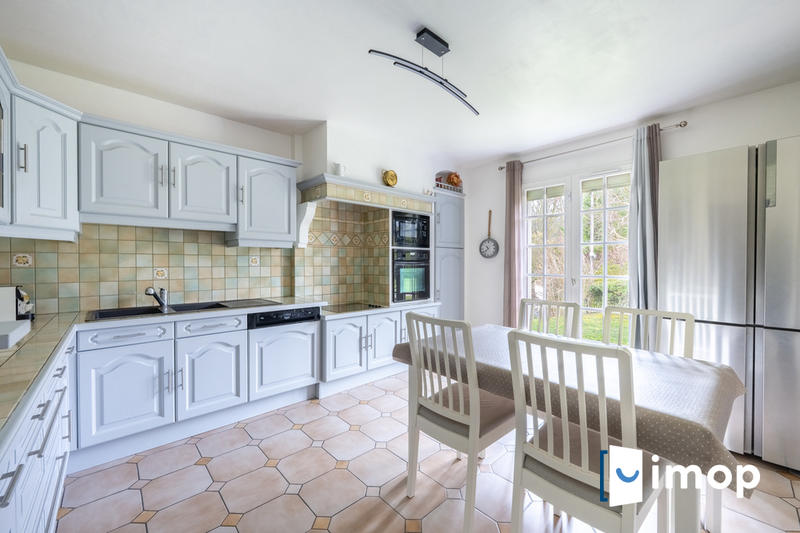 Maison - 190 m² - 7 pièces