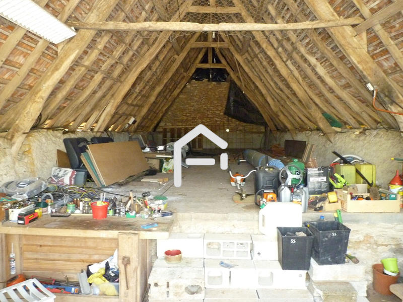 Maison - 240 m² - 9 pièces