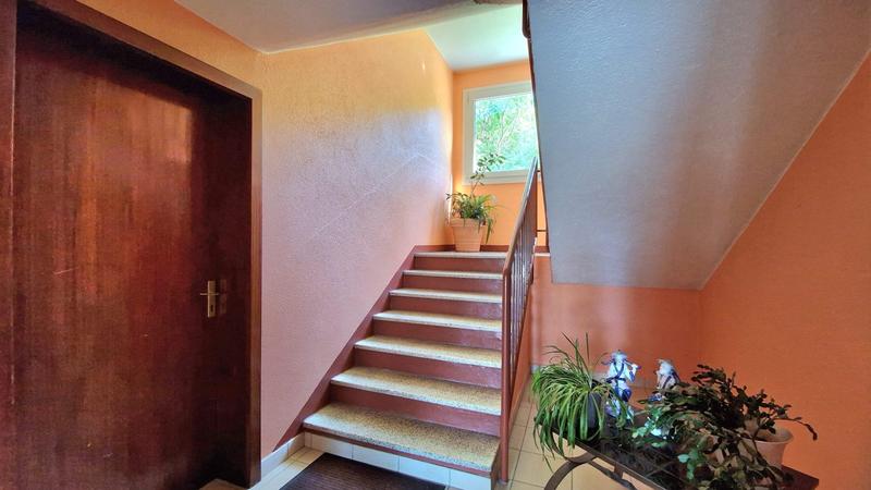 Appartement - 85 m² - 5 pièces