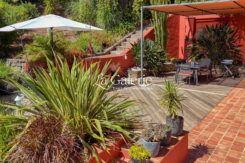 Villa - 160 m² - 5 pièces