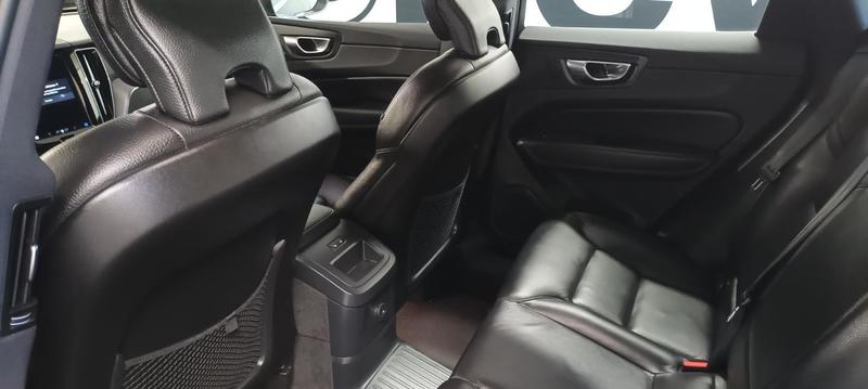 Volvo Xc60 T6 Recharge Awd 253 ch + 145 Geartronic 8 Ultimate Style Dark