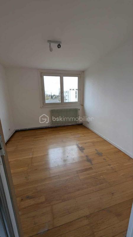 Immeuble - 106 m² - 8 pièces