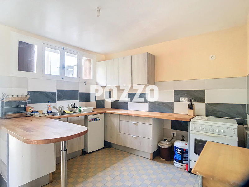 Maison - 140 m² - 6 pièces