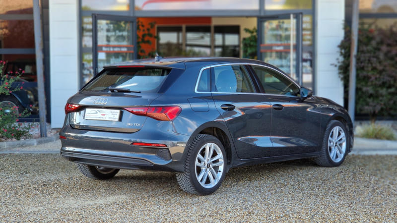 Audi A3 sportback 30 Tdi 116 s tronic 7 Business line