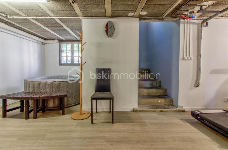 Maison - 143 m² - 6 pièces