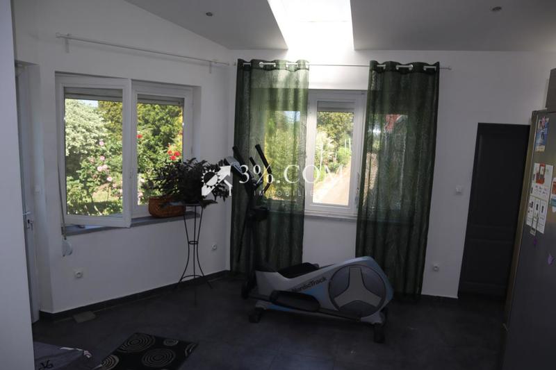 Maison - 120 m² - 6 pièces