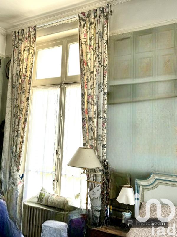 Maison - 184 m² - 8 pièces