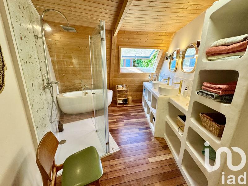 Maison de maîtres - 230 m² - 7 pièces