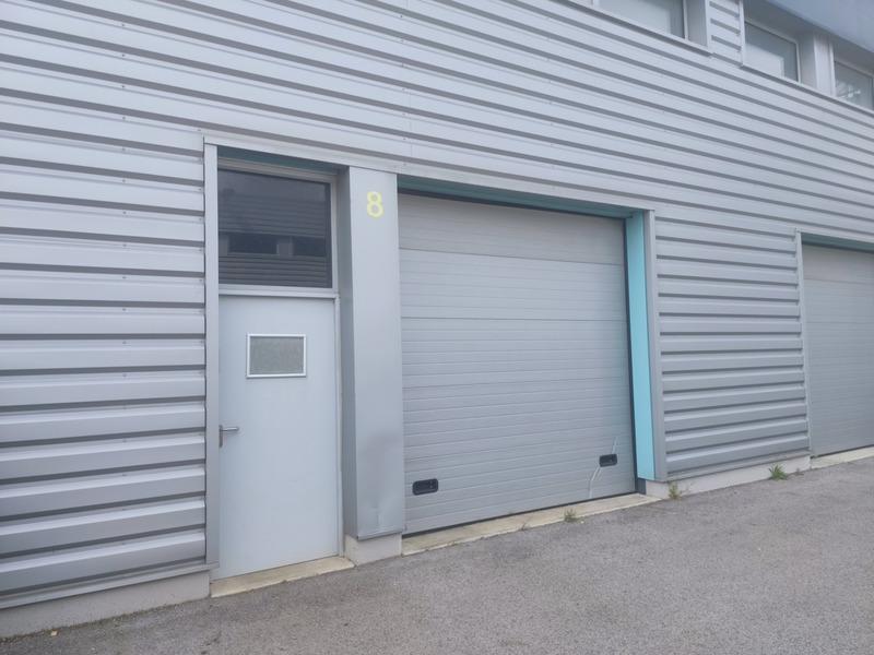 Bureau - 137 m² - 1 pièce