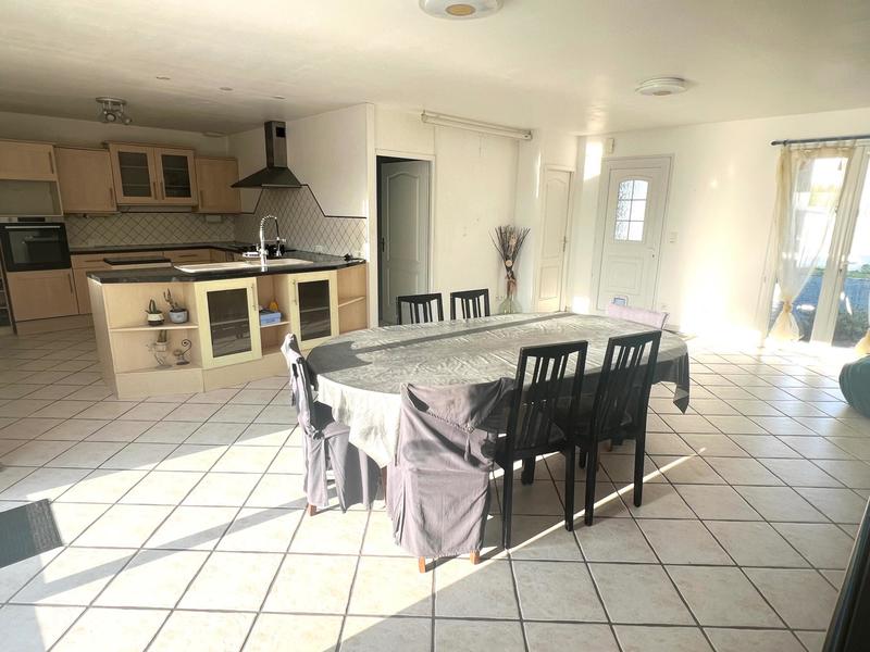 Maison - 125 m² - 6 pièces