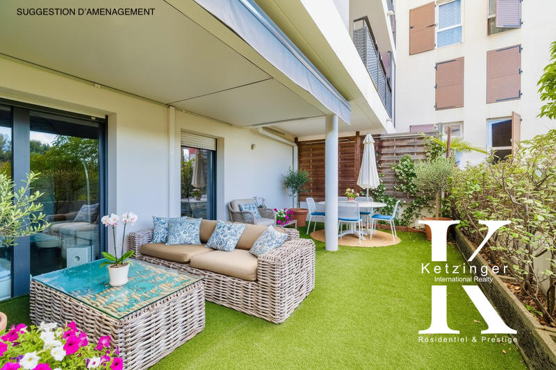 Duplex - 93 m² - 4 pièces