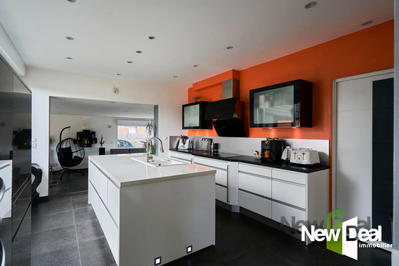 Maison bourgeoise - 391 m² - 9 pièces