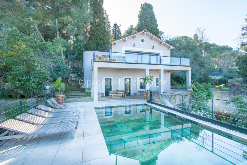 Maison - 137 m² - 4 pièces