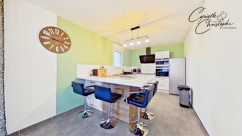 Maison - 104 m² - 5 pièces