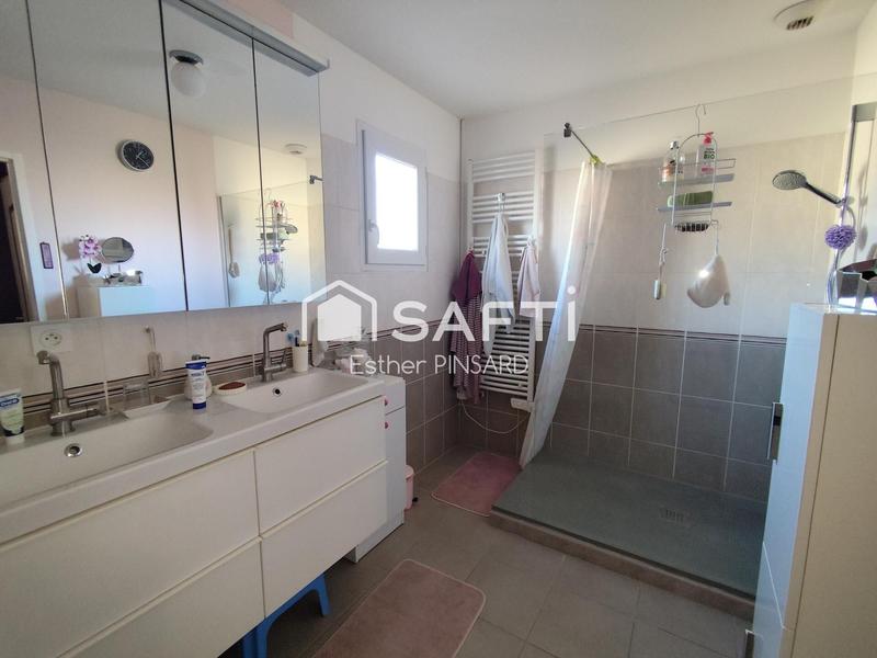 Maison - 90 m² - 4 pièces