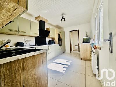 Maison - 84 m² - 5 pièces