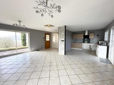 Villa - 104 m² - 5 pièces