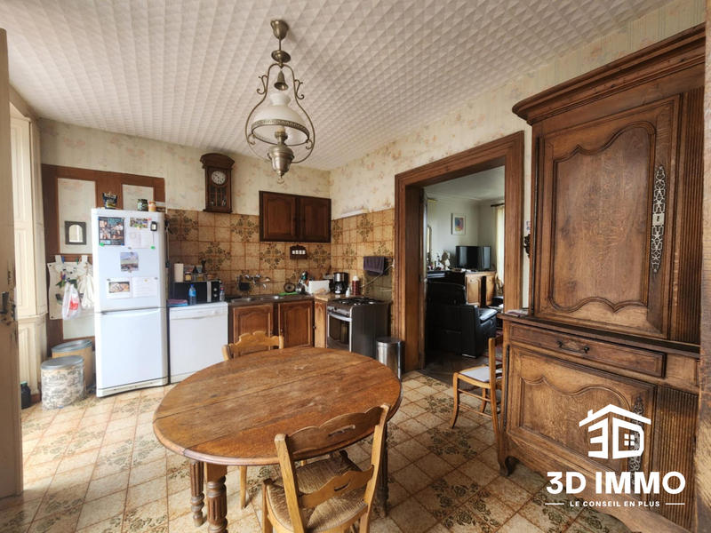 Maison - 210 m² - 6 pièces