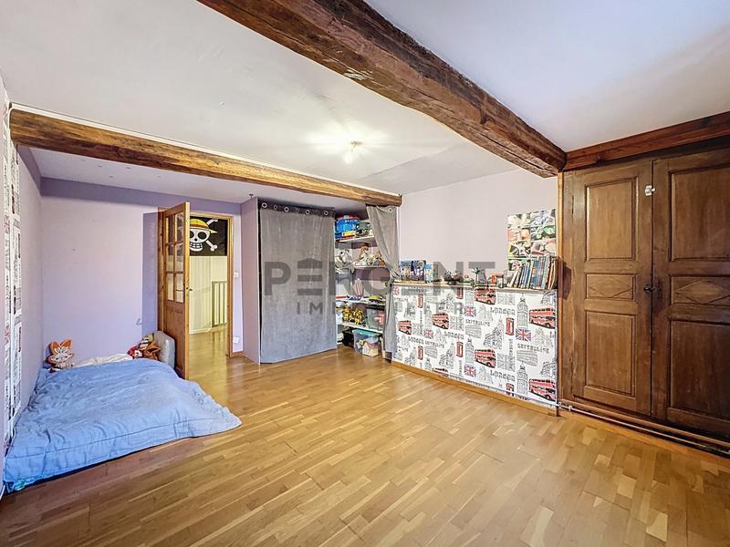 Maison - 134 m² - 5 pièces