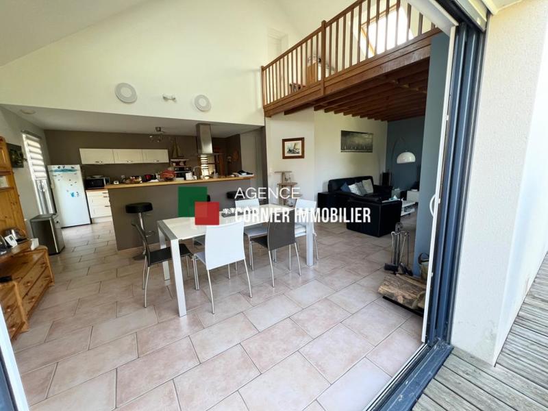 Maison d'architecte - 180 m² - 7 pièces