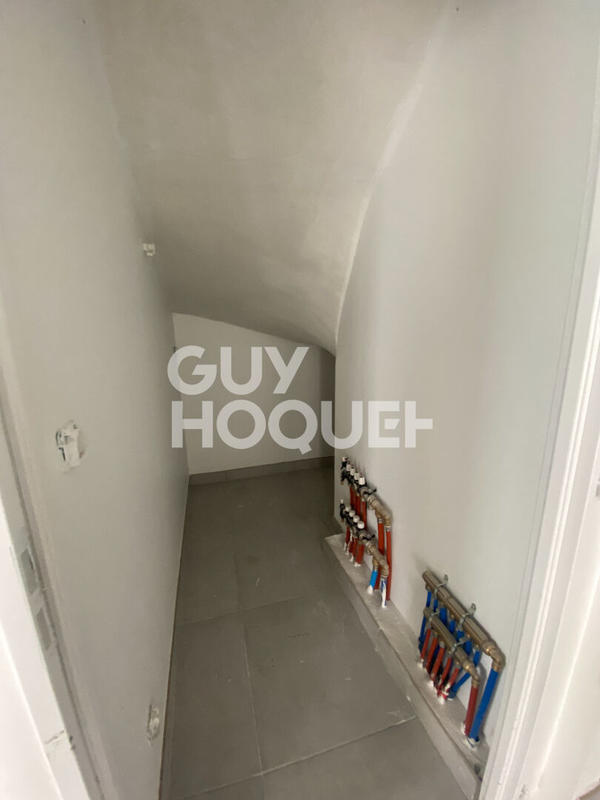 Maison - 93 m² - 4 pièces