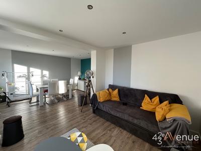 Appartement - 75 m² - 3 pièces