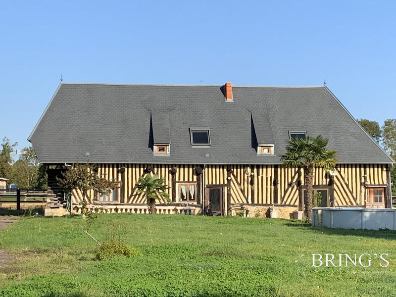 Maison - 200 m² - 6 pièces