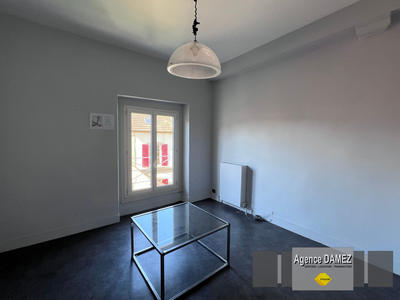 Appartement - 90 m² - 5 pièces