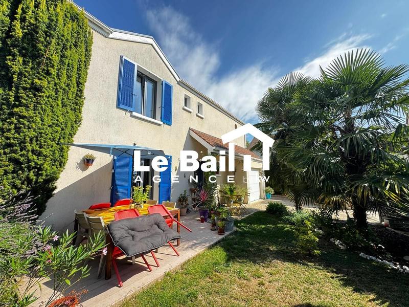 Maison - 150 m² - 7 pièces