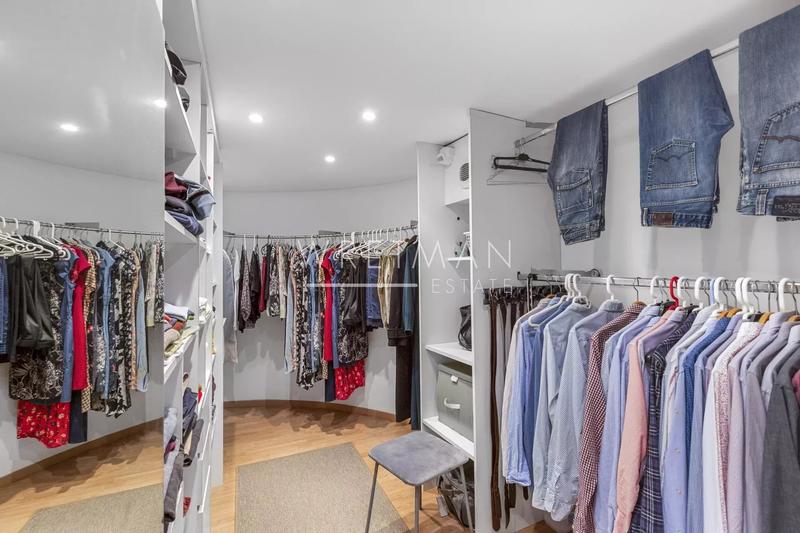 Villa - 139 m² - 6 pièces