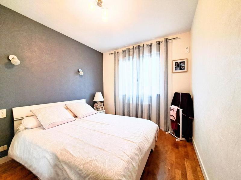 Maison - 121 m² - 6 pièces