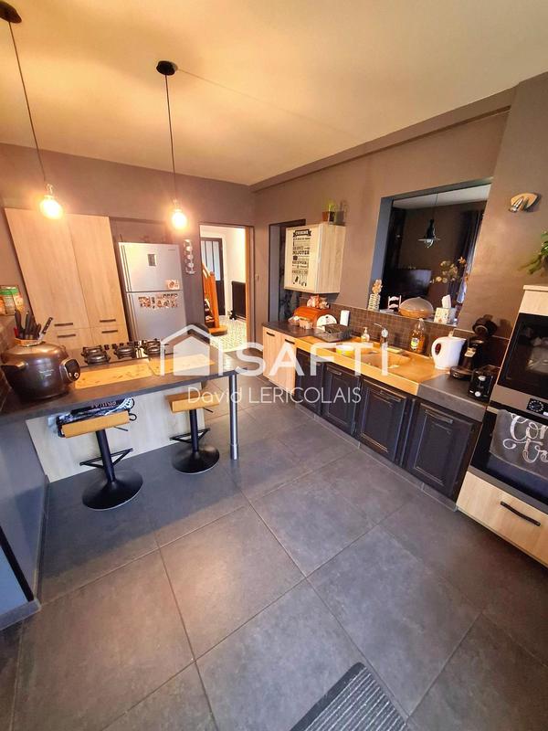 Maison - 130 m² - 7 pièces