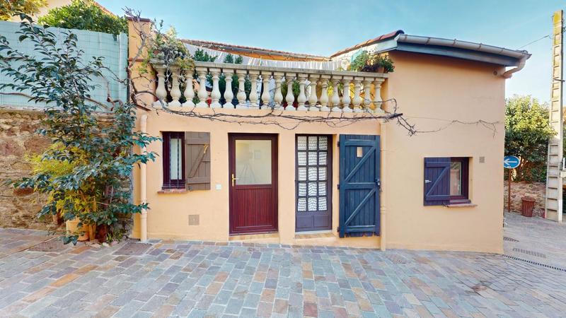 Studio - 40 m² - 1 pièce