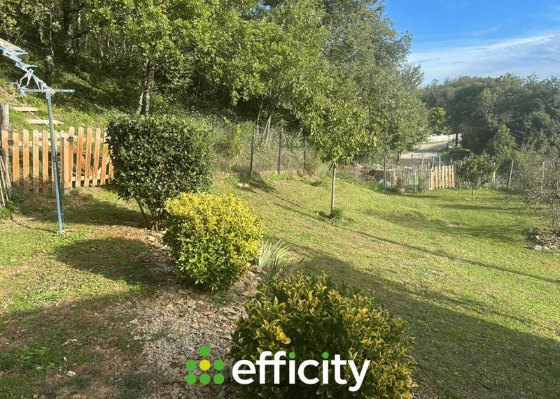 Villa - 90 m² - 5 pièces