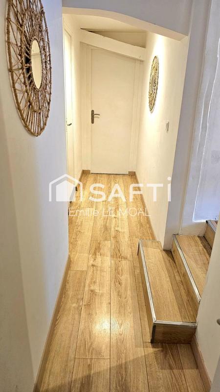 Appartement - 85 m² - 5 pièces