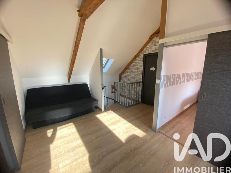 Maison - 98 m² - 4 pièces