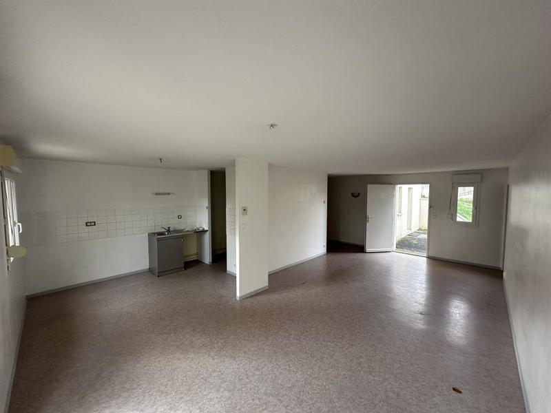 Maison - 95 m² - 5 pièces