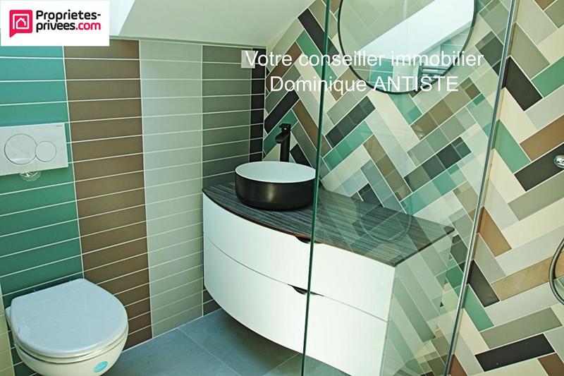 Maison - 121 m² - 6 pièces