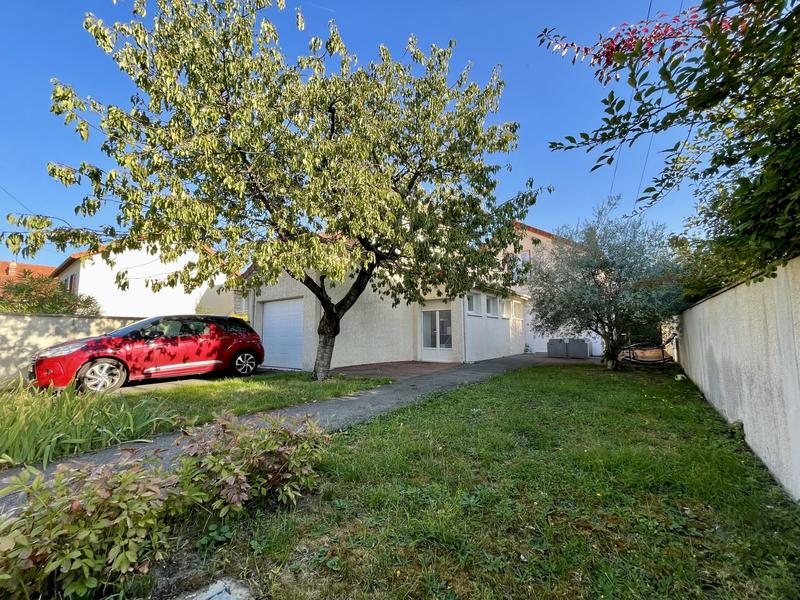 Maison - 141 m² - 5 pièces