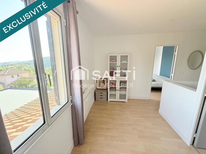 Villa - 140 m² - 5 pièces