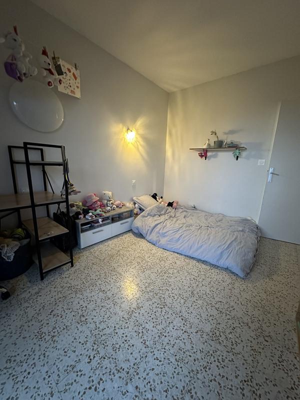 Appartement - 75 m² - 4 pièces